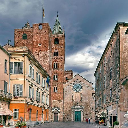 La Casa Dei Nonni Appartement Albenga Buitenkant foto